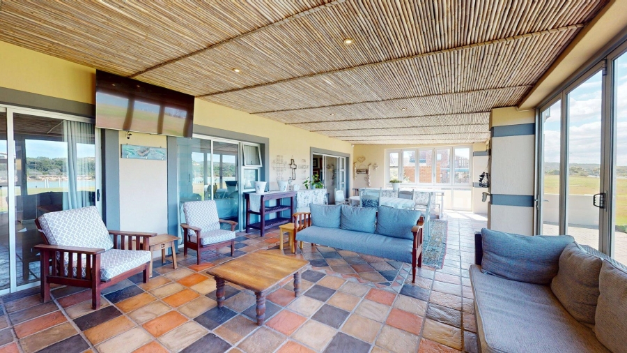 8 Bedroom Property for Sale in Colchester Eastern Cape